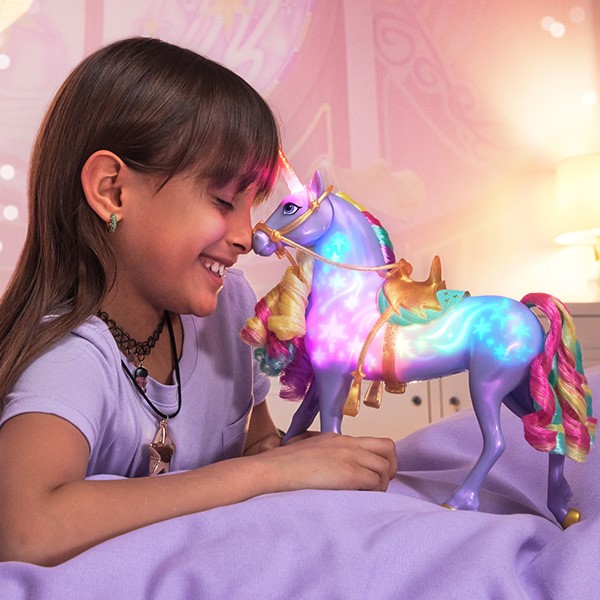 Foto van speelgoed 04_681147036246_20148952_Feature_Rainbow Light Up_Wildstar_GML_Product_18.jpg